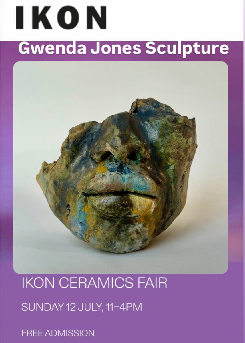 Gwenda-Jones-Exhibiting-ceramic-stoneware-Sculptures-at-Ikon-Ceramics-Fair-Birmingham