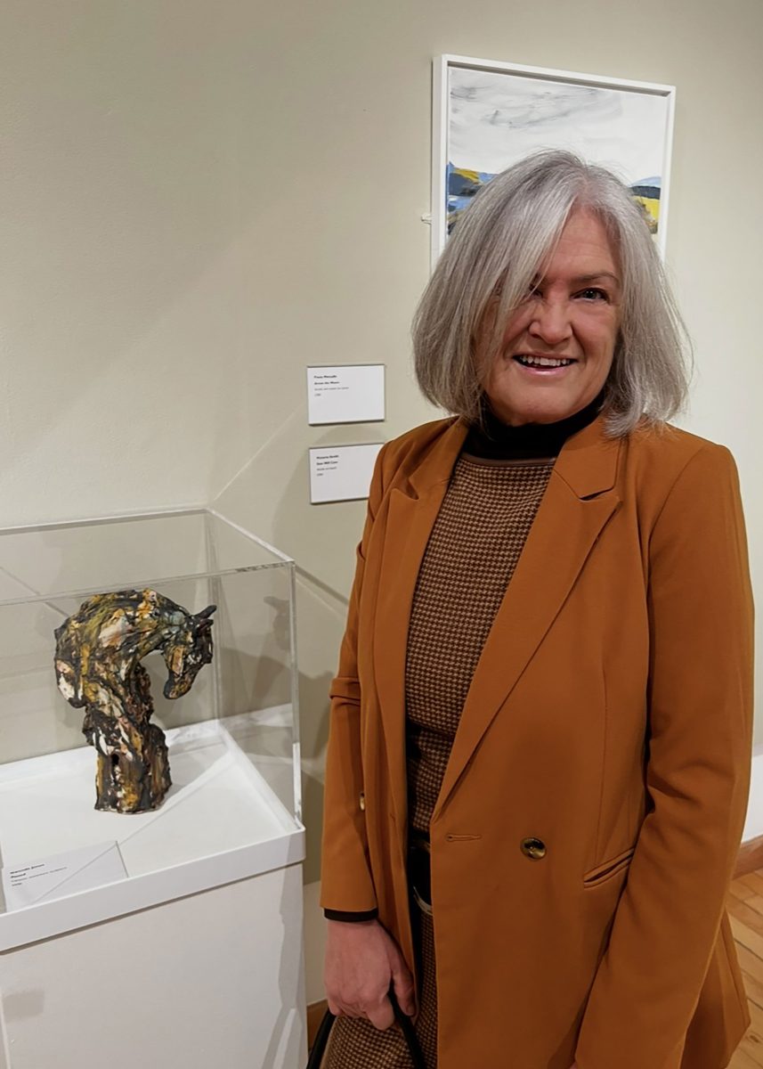 LEAMINGTON-OPEN-2026-PV-POISED-GWENDA-JONES-SCULPTURE-CERAMIC-STONEWARE